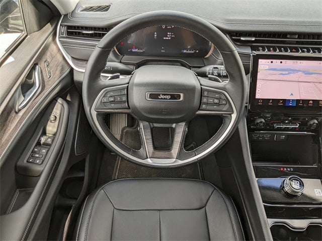 2025 Jeep Grand Cherokee GRAND CHEROKEE L LIMITED 4X2