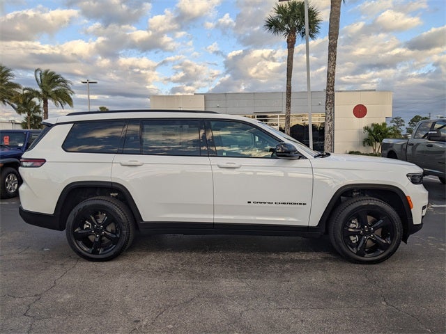 2025 Jeep Grand Cherokee GRAND CHEROKEE L LIMITED 4X2