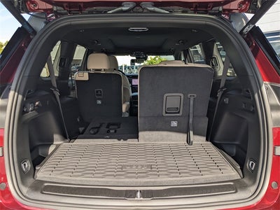 2025 Jeep Grand Cherokee L Limited 4x2