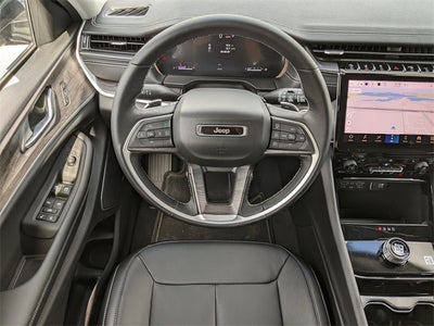 2025 Jeep Grand Cherokee GRAND CHEROKEE L LIMITED 4X2