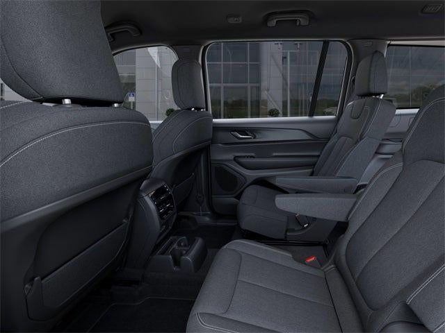 2025 Jeep Grand Cherokee GRAND CHEROKEE L LAREDO 4X4