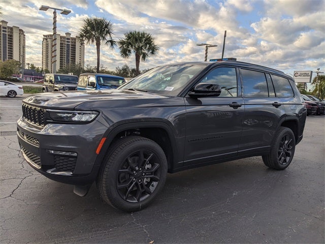 2025 Jeep Grand Cherokee GRAND CHEROKEE L LIMITED 4X4