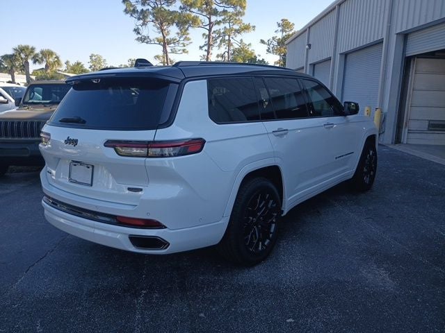 2025 Jeep Grand Cherokee L Summit Reserve 4x4