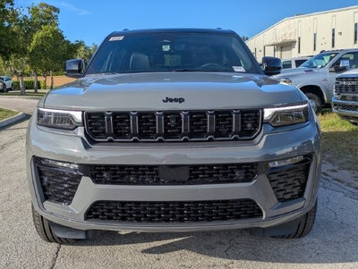 2027 Jeep Grand Cherokee Summit