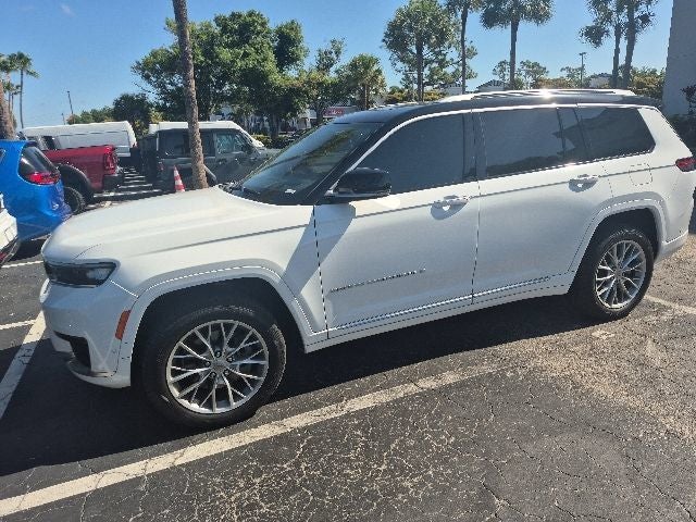 2022 Jeep Grand Cherokee L Summit 4x4