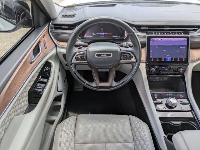 2022 Jeep Grand Cherokee L Summit 4x4