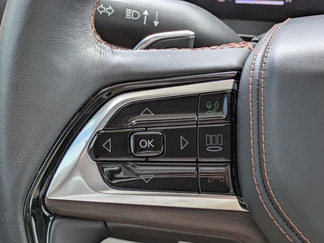 2022 Jeep Grand Cherokee L Summit 4x4