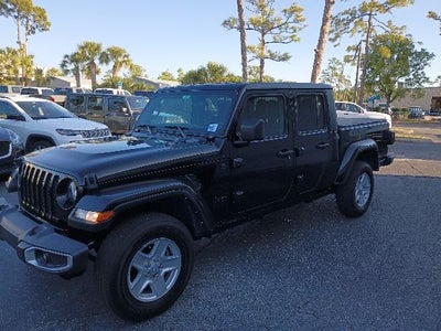 2022 Jeep Gladiator Sport S 4x4