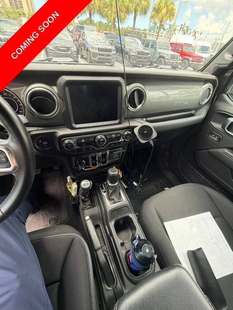 2022 Jeep Gladiator Overland 4x4