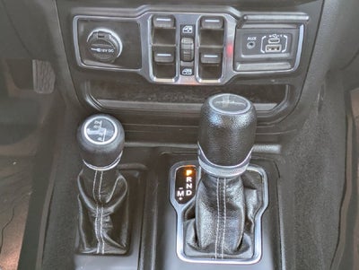 2022 Jeep Gladiator Overland 4x4