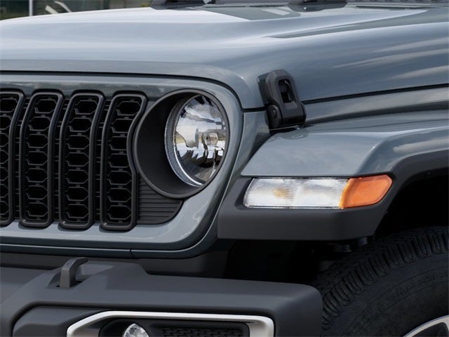 2026 Jeep Gladiator GLADIATOR SAHARA 4X4