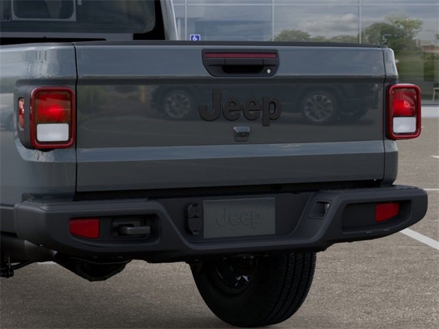 2026 Jeep Gladiator GLADIATOR SAHARA 4X4