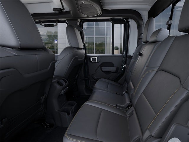 2026 Jeep Gladiator GLADIATOR SAHARA 4X4