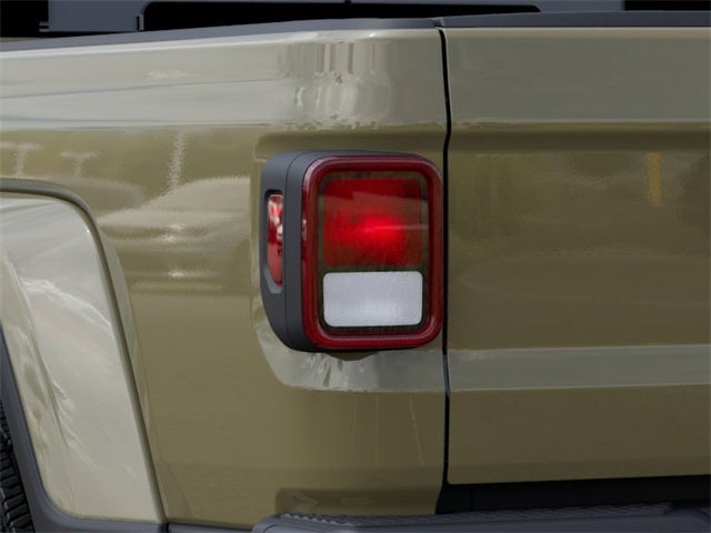 2026 Jeep Gladiator GLADIATOR SAHARA 4X4