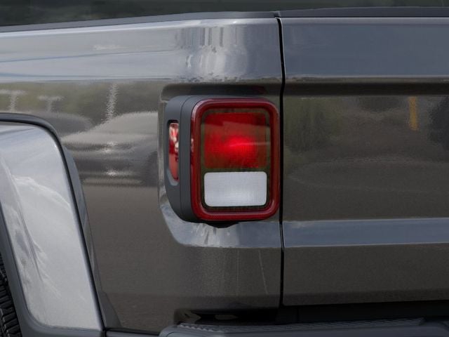 2026 Jeep Gladiator GLADIATOR SAHARA 4X4