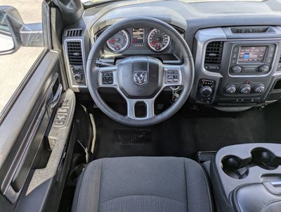 2024 RAM 1500 Classic Warlock Crew Cab 4x4 5'7' Box