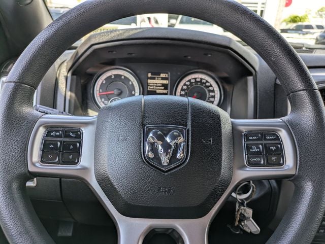 2024 RAM 1500 Classic Warlock Crew Cab 4x4 5'7' Box