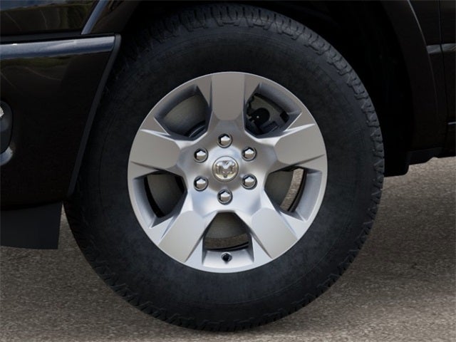 2025 RAM Ram 1500 RAM 1500 BIG HORN QUAD CAB 4X2 6'4' BOX