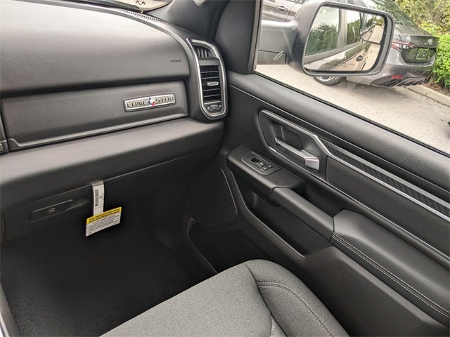 2026 RAM Ram 1500 RAM 1500 LONE STAR CREW CAB 4X2 5'7' BOX