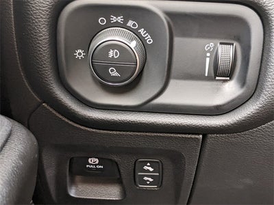 2025 RAM 1500 Big Horn Crew Cab 4x2 5'7' Box