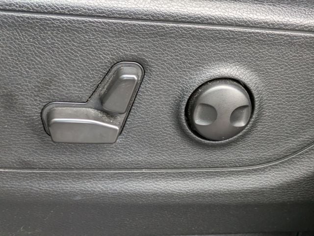 2022 RAM 1500 Big Horn Crew Cab 4x2 5'7' Box