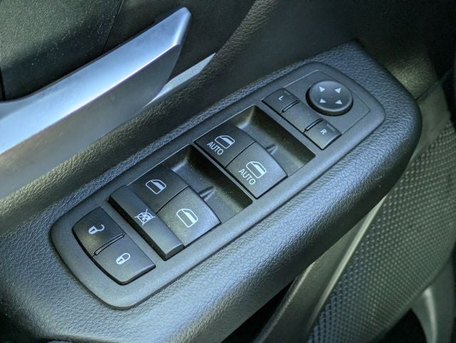 2022 RAM 1500 Big Horn Crew Cab 4x2 5'7' Box