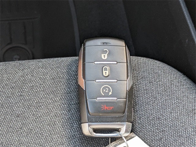 2022 RAM 1500 Big Horn Crew Cab 4x2 5'7' Box