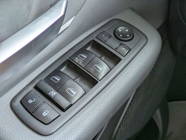 2020 RAM 1500 Big Horn Crew Cab 4x2 5'7' Box