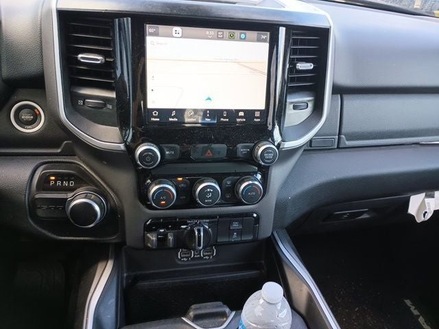 2022 RAM 1500 Big Horn Crew Cab 4x2 5'7' Box