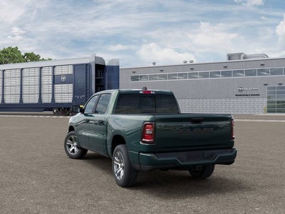 2026 RAM Ram 1500 RAM 1500 EXPRESS CREW CAB 4X2 5'7' BOX
