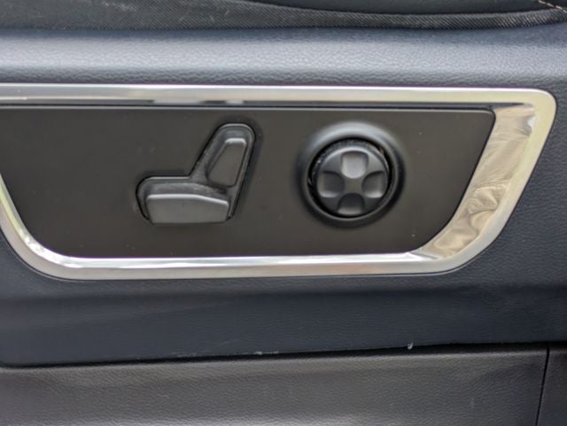 2022 RAM 1500 Limited Crew Cab 4x2 5'7' Box
