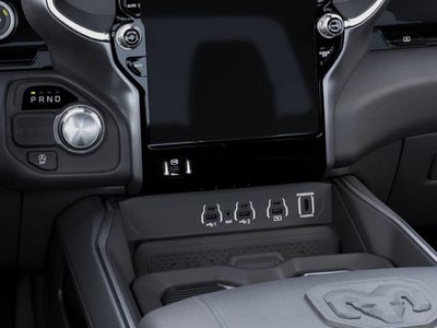 2026 RAM Ram 1500 RAM 1500 LARAMIE CREW CAB 4X2 5'7' BOX