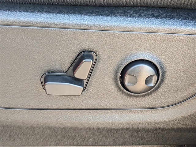 2025 RAM 1500 Big Horn Crew Cab 4x2 6'4' Box