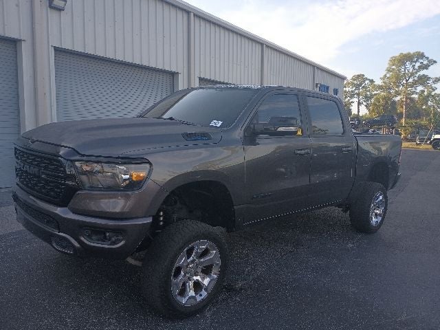 2022 RAM 1500 Big Horn Crew Cab 4x4 5'7' Box
