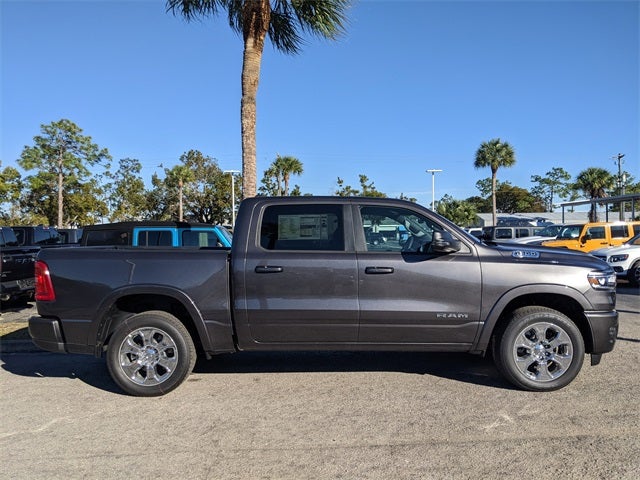 2025 RAM Ram 1500 RAM 1500 BIG HORN CREW CAB 4X4 5'7' BOX