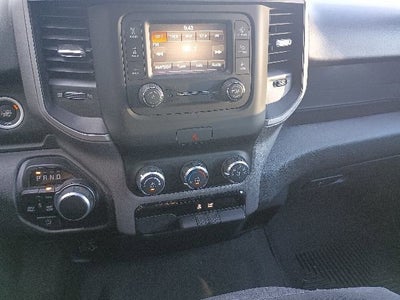 2024 RAM 1500 Tradesman Crew Cab 4x4 5'7' Box