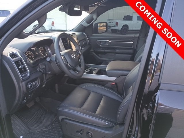 2025 RAM 1500 Big Horn Crew Cab 4x4 5'7' Box