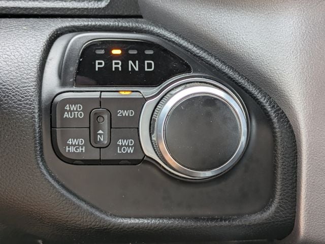 2019 RAM 1500 Big Horn/Lone Star Crew Cab 4x4 5'7' Box