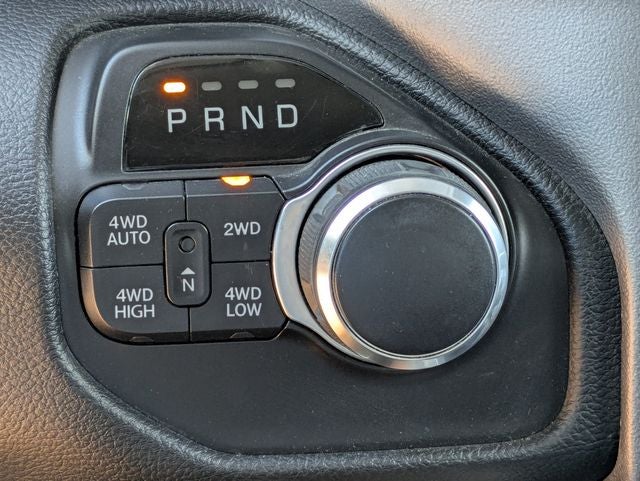 2019 RAM 1500 Big Horn/Lone Star Crew Cab 4x4 5'7' Box