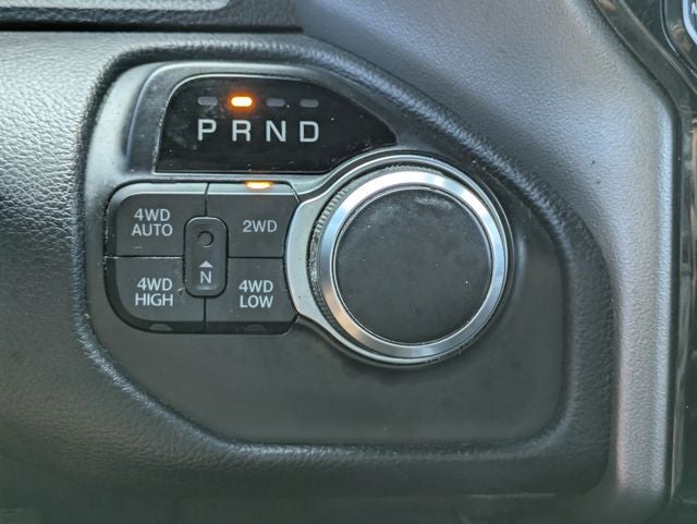 2020 RAM 1500 Big Horn Crew Cab 4x4 5'7' Box