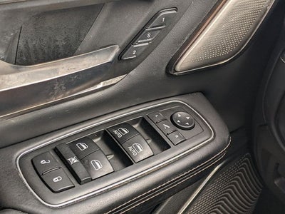 2019 RAM 1500 Limited Crew Cab 4x4 5'7' Box