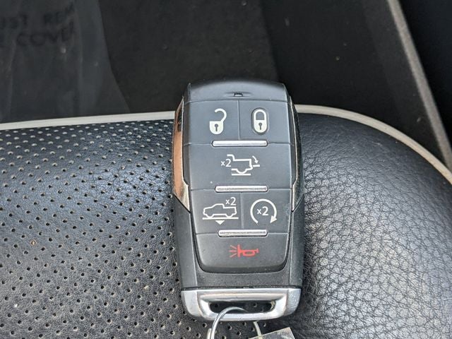 2019 RAM 1500 Limited Crew Cab 4x4 5'7' Box