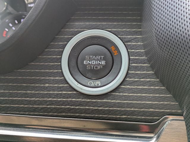 2020 RAM 1500 Limited Crew Cab 4x4 5'7' Box