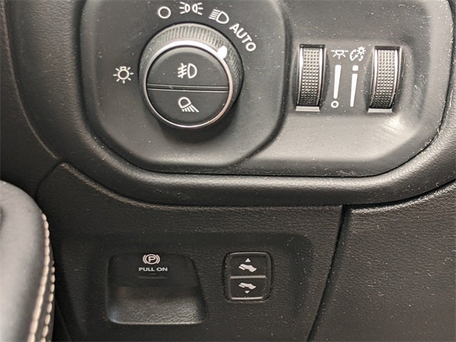 2023 RAM 1500 Limited Crew Cab 4x4 5'7' Box