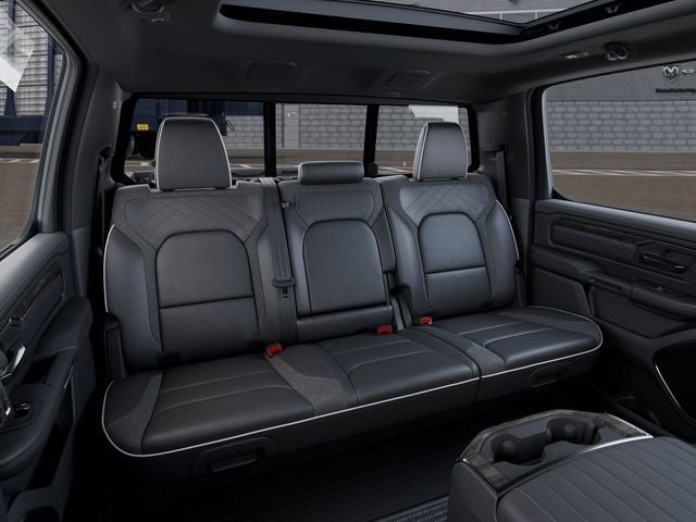 2026 RAM Ram 1500 RAM 1500 LIMITED CREW CAB 4X4 5'7' BOX