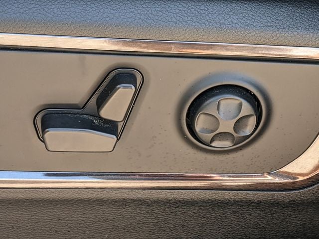 2023 RAM 1500 Limited Crew Cab 4x4 5'7' Box