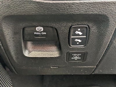 2023 RAM 1500 Limited Crew Cab 4x4 5'7' Box