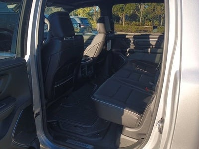 2023 RAM 1500 Limited Crew Cab 4x4 5'7' Box