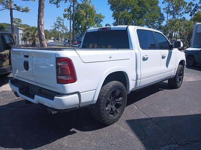 2020 RAM 1500 Laramie Crew Cab 4x4 5'7' Box