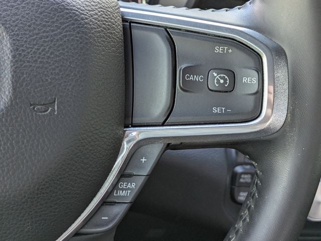 2021 RAM 1500 Laramie Crew Cab 4x4 5'7' Box